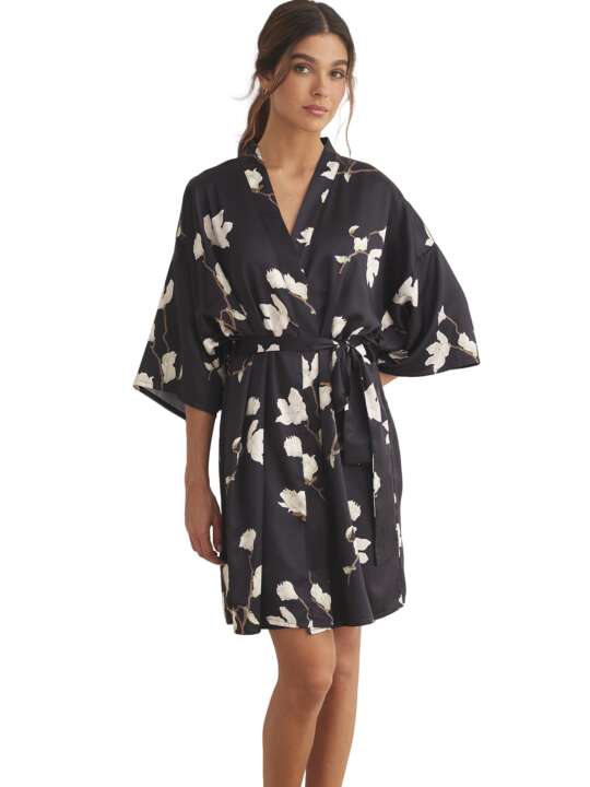 P10071S Three-quarter-sleeved kimono EXCLUSIVE P100 Selmark Black face