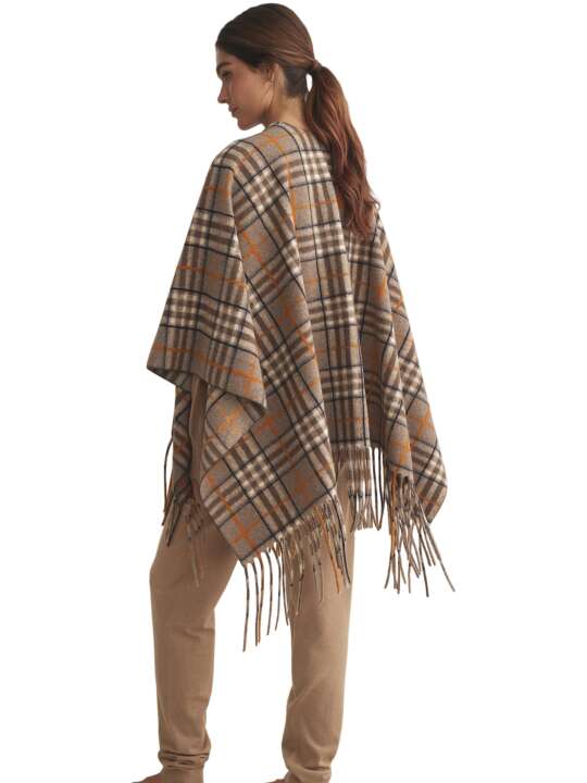 PC098SE Poncho Camel Cuadros COMPLEMENTOS Selmark Brown face