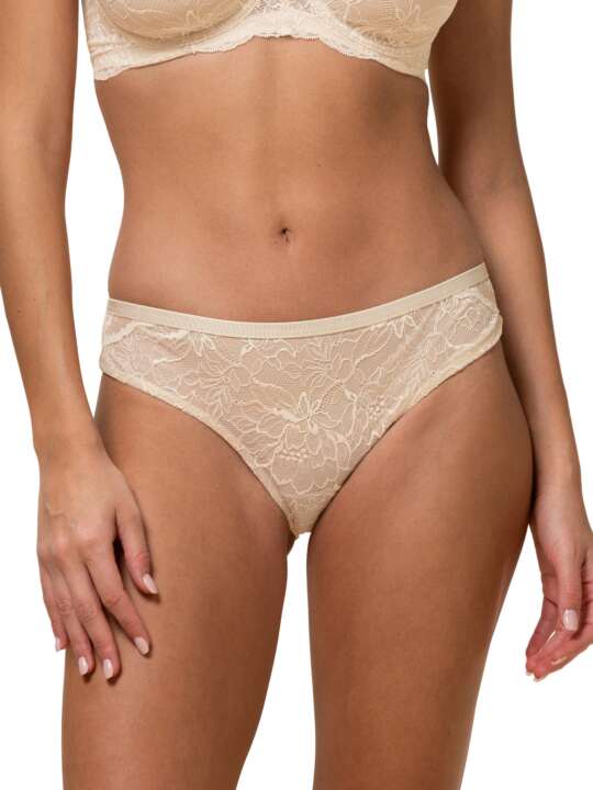 0205567 Brazilian AMOURETTE CHARM Triumph Beige face