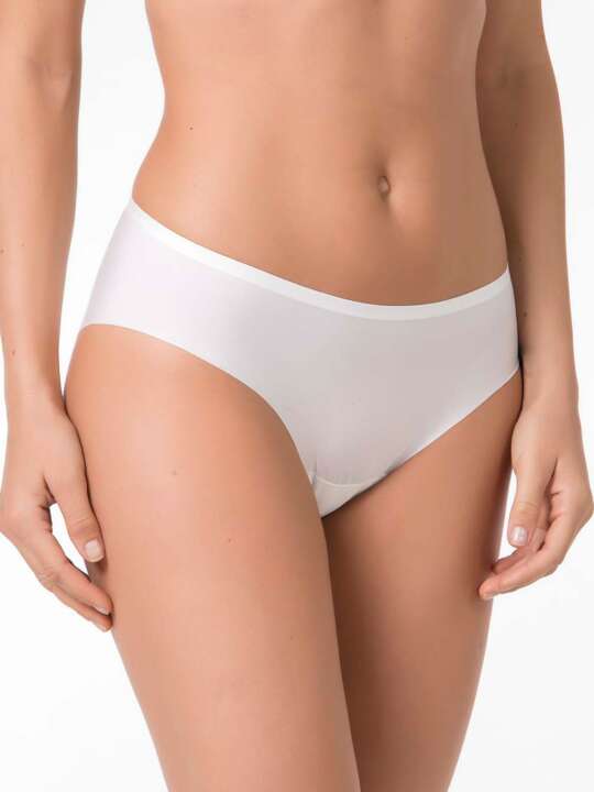 00242SE Selmark Ultra Visible Brief Ivory face